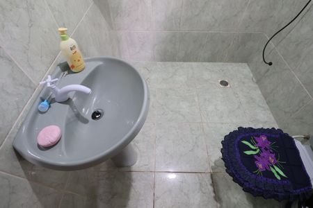 Casa à venda com 112m², 2 quartos e sem vagaBanheiro 1