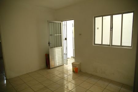 Casa à venda com 100m², 7 quartos e 1 vagaCasa 1 - Sala