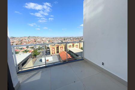 Casa à venda com 3 quartos, 190m² em Manacás, Belo Horizonte