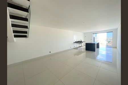 Casa à venda com 3 quartos, 190m² em Manacás, Belo Horizonte
