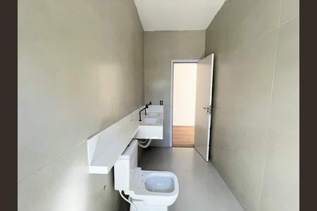 Banheiro da Suíte de casa à venda com 3 quartos, 190m² em Manacás, Belo Horizonte