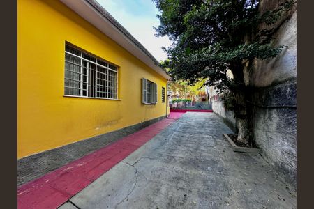 Casa à venda com 114m², 2 quartos e sem vaga Casa à venda com 114m², 2 quartos e sem vagaGaragem
