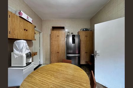 Casa à venda com 114m², 2 quartos e sem vaga Casa à venda com 114m², 2 quartos e sem vagaCozinha