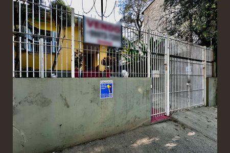 Casa à venda com 114m², 2 quartos e sem vaga Casa à venda com 114m², 2 quartos e sem vagaPlaca