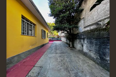 Casa à venda com 114m², 2 quartos e sem vaga Casa à venda com 114m², 2 quartos e sem vagaGaragem