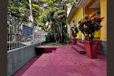 Casa à venda com 114m², 2 quartos e sem vaga Casa à venda com 114m², 2 quartos e sem vagaJardim