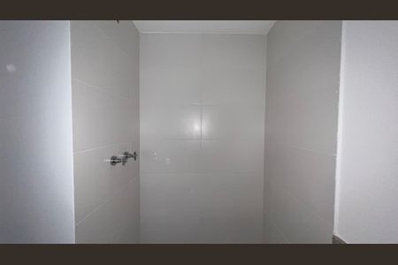 Apartamento à venda com 55m², 2 quartos e 1 vaga Apartamento à venda com 55m², 2 quartos e 1 vagaBanheiro da Suíte 1