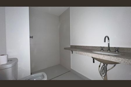 Apartamento à venda com 55m², 2 quartos e 1 vaga Apartamento à venda com 55m², 2 quartos e 1 vagaBanheiro da Suíte 1