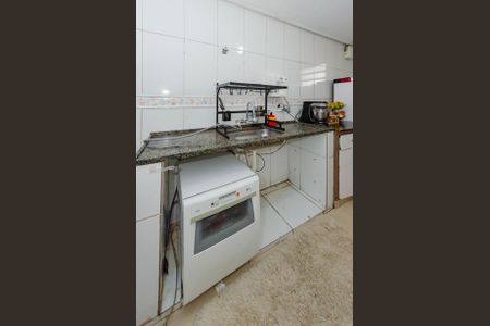 Casa à venda com 150m², 2 quartos e 2 vagasCozinha