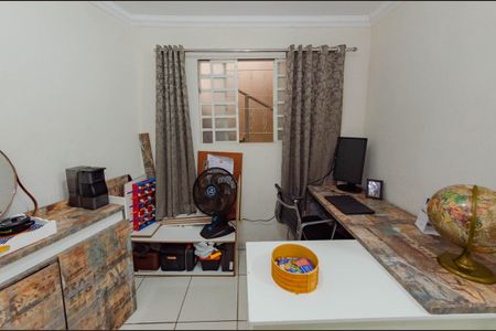 Casa à venda com 150m², 2 quartos e 2 vagasSala 2