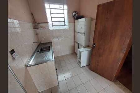 Casa para alugar com 250m², 3 quartos e sem vaga Casa para alugar com 250m², 3 quartos e sem vagaCozinha