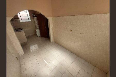 Casa para alugar com 250m², 3 quartos e sem vaga Casa para alugar com 250m², 3 quartos e sem vagaCozinha
