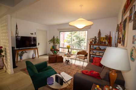 Apartamento à venda com 100m², 2 quartos e 1 vaga Apartamento à venda com 100m², 2 quartos e 1 vagaSala