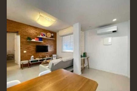 Apartamento à venda com 66m², 2 quartos e 1 vaga