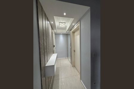 Apartamento à venda com 86m², 3 quartos e 1 vaga Apartamento à venda com 86m², 3 quartos e 1 vagaEntrada