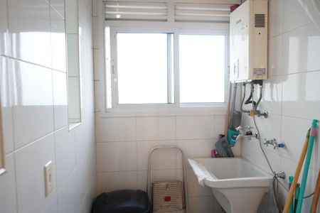 Apartamento à venda com 74m², 3 quartos e 1 vagaÁrea de Serviço