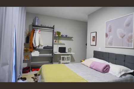 Casa de condomínio para alugar com 200m², 5 quartos e 3 vagas Casa de condomínio para alugar com 200m², 5 quartos e 3 vagasQuarto 1