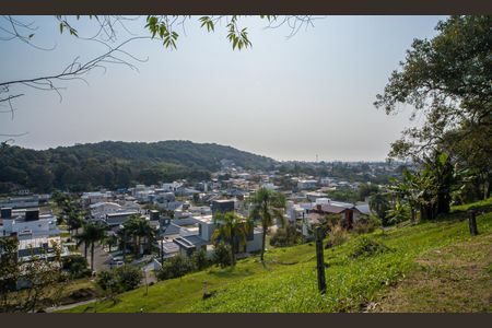 Casa de condomínio para alugar com 200m², 5 quartos e 3 vagas Casa de condomínio para alugar com 200m², 5 quartos e 3 vagasÁrea comum