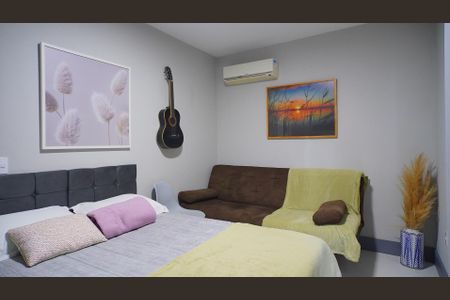 Casa de condomínio para alugar com 200m², 5 quartos e 3 vagas Casa de condomínio para alugar com 200m², 5 quartos e 3 vagasQuarto 1