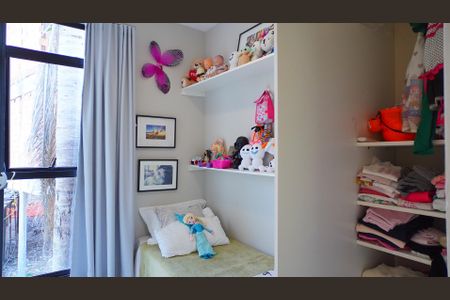 Casa de condomínio para alugar com 200m², 5 quartos e 3 vagas Casa de condomínio para alugar com 200m², 5 quartos e 3 vagasQuarto 2