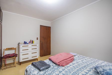 Casa à venda com 200m², 3 quartos e 2 vagas Casa à venda com 200m², 3 quartos e 2 vagasSuíte