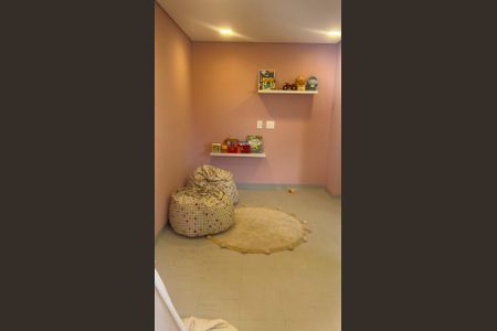 Apartamento para alugar com 32m², 2 quartos e sem vaga Apartamento para alugar com 32m², 2 quartos e sem vagaBrinquedoteca