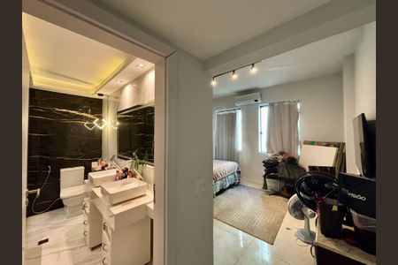 Apartamento à venda com 148m², 3 quartos e 1 vagaSuíte 2