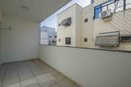 Apartamento à venda com 79m², 3 quartos e 2 vagasVaranda