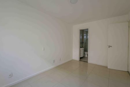 Apartamento à venda com 79m², 3 quartos e 2 vagasSuíte