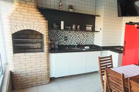 Apartamento para alugar com 146m², 3 quartos e 2 vagas Apartamento para alugar com 146m², 3 quartos e 2 vagasTerraço