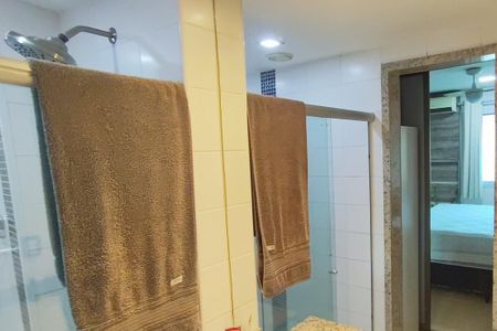 Apartamento para alugar com 146m², 3 quartos e 2 vagas Apartamento para alugar com 146m², 3 quartos e 2 vagasBanheiro da Suíte 1