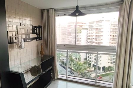 Apartamento para alugar com 146m², 3 quartos e 2 vagas Apartamento para alugar com 146m², 3 quartos e 2 vagasSacada