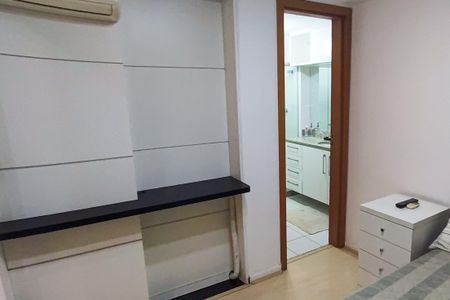 Apartamento para alugar com 146m², 3 quartos e 2 vagas Apartamento para alugar com 146m², 3 quartos e 2 vagasSuíte 2
