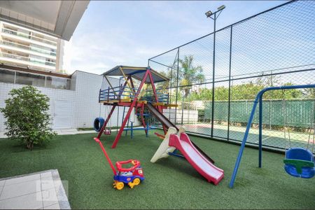 Apartamento para alugar com 146m², 3 quartos e 2 vagas Apartamento para alugar com 146m², 3 quartos e 2 vagasÁrea comum - Playground