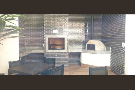 Apartamento à venda com 46m², 1 quarto e sem vagaÁrea comum - Churrasqueira