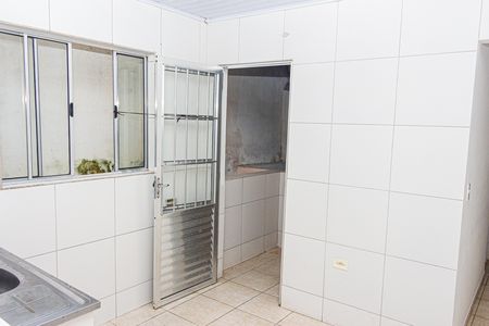 Casa para alugar com 60m², 1 quarto e sem vaga Casa para alugar com 60m², 1 quarto e sem vagaCozinha