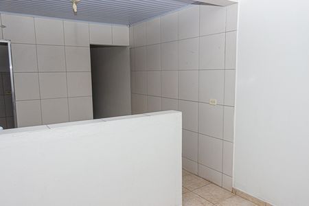 Casa para alugar com 60m², 1 quarto e sem vaga Casa para alugar com 60m², 1 quarto e sem vagaSala