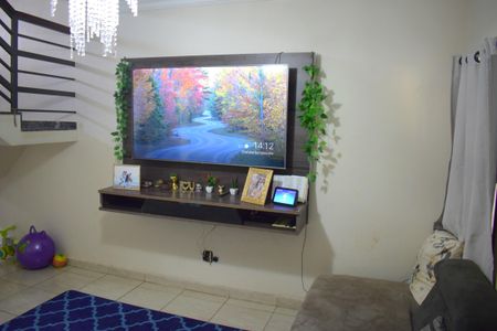 Casa para alugar com 387m², 3 quartos e 2 vagasSala