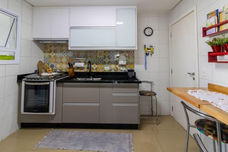 Apartamento à venda com 96m², 3 quartos e 2 vagasCozinha