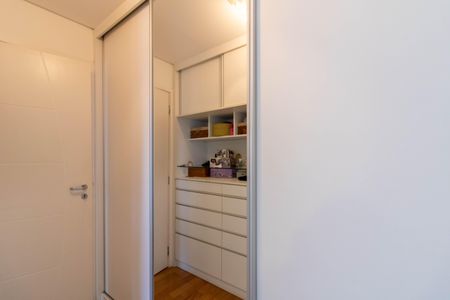 Apartamento à venda com 96m², 3 quartos e 2 vagasSuíte