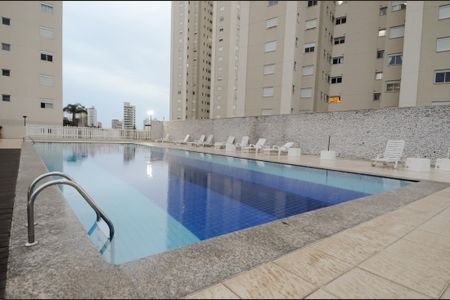 Apartamento para alugar com 115m², 3 quartos e 2 vagas Apartamento para alugar com 115m², 3 quartos e 2 vagasÁrea comum - Piscina