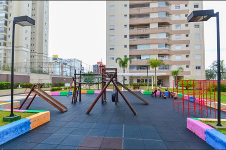 Apartamento para alugar com 115m², 3 quartos e 2 vagas Apartamento para alugar com 115m², 3 quartos e 2 vagasÁrea comum - Playground
