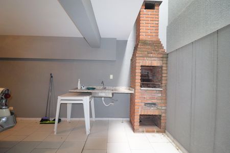 Casa à venda com 169m², 3 quartos e 5 vagasÁrea Externa