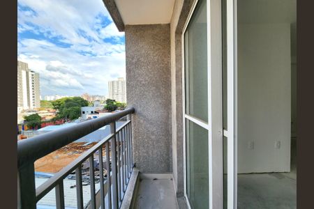 Studio à venda com 36m², 1 quarto e sem vaga Studio à venda com 36m², 1 quarto e sem vagaVaranda