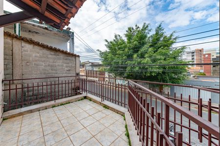 Casa para alugar com 2000m², 4 quartos e 4 vagas Casa para alugar com 2000m², 4 quartos e 4 vagasVaranda da Sala