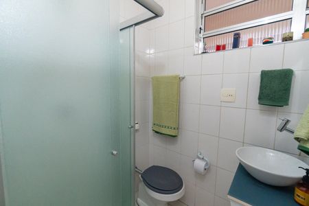 Apartamento à venda com 65m², 2 quartos e 1 vagaBanheiro Social