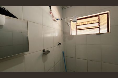 Casa à venda com 250m², 1 quarto e 2 vagasBanheiro