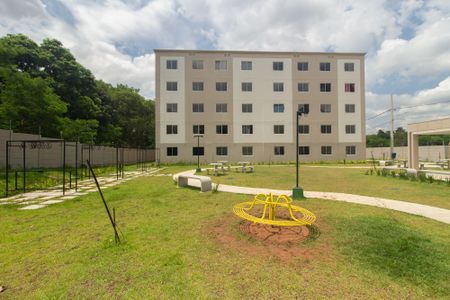 Apartamento para alugar com 46m², 2 quartos e sem vagaÁrea comum