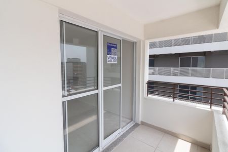Apartamento à venda com 33m², 1 quarto e sem vaga Apartamento à venda com 33m², 1 quarto e sem vagaPlaca