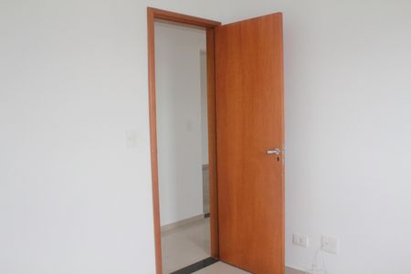 Apartamento para alugar com 76m², 3 quartos e 2 vagasQuarto 2
